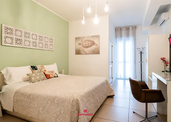 Bari Rooms Suite Station